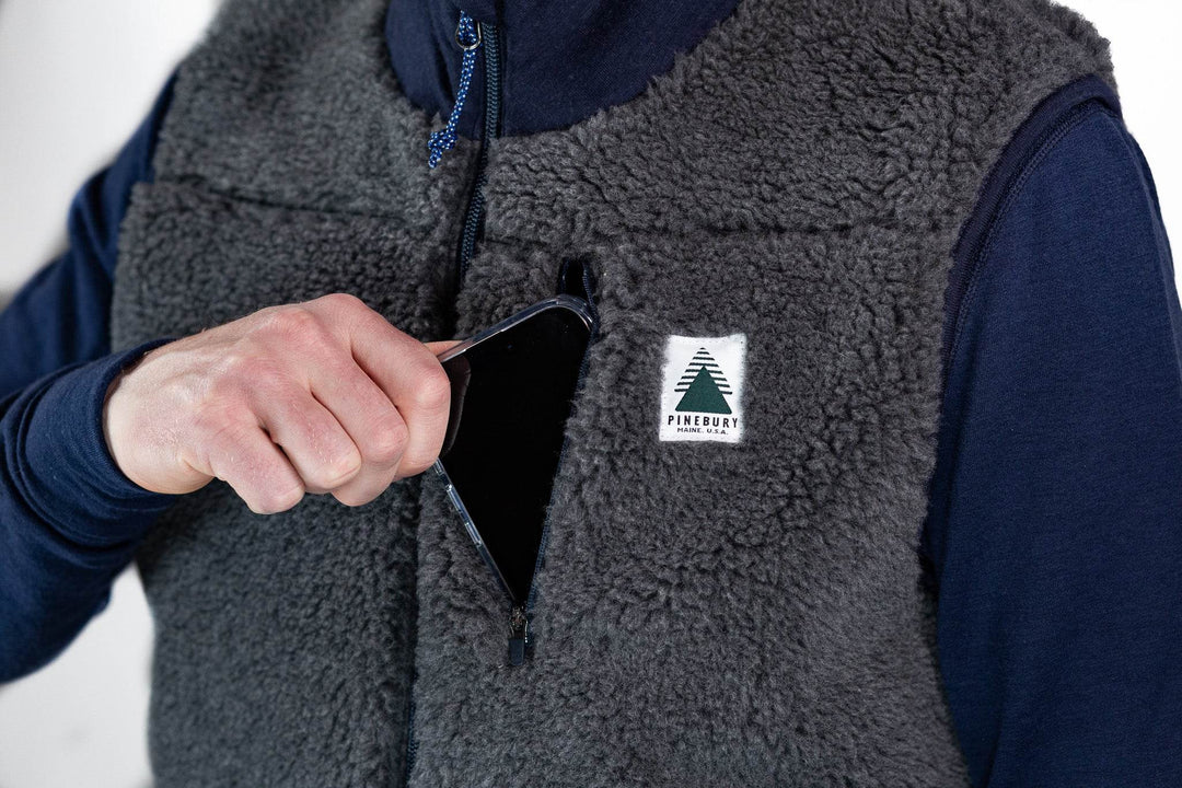 The Merino Wool Lodge Vest - Charcoal - Pinebury