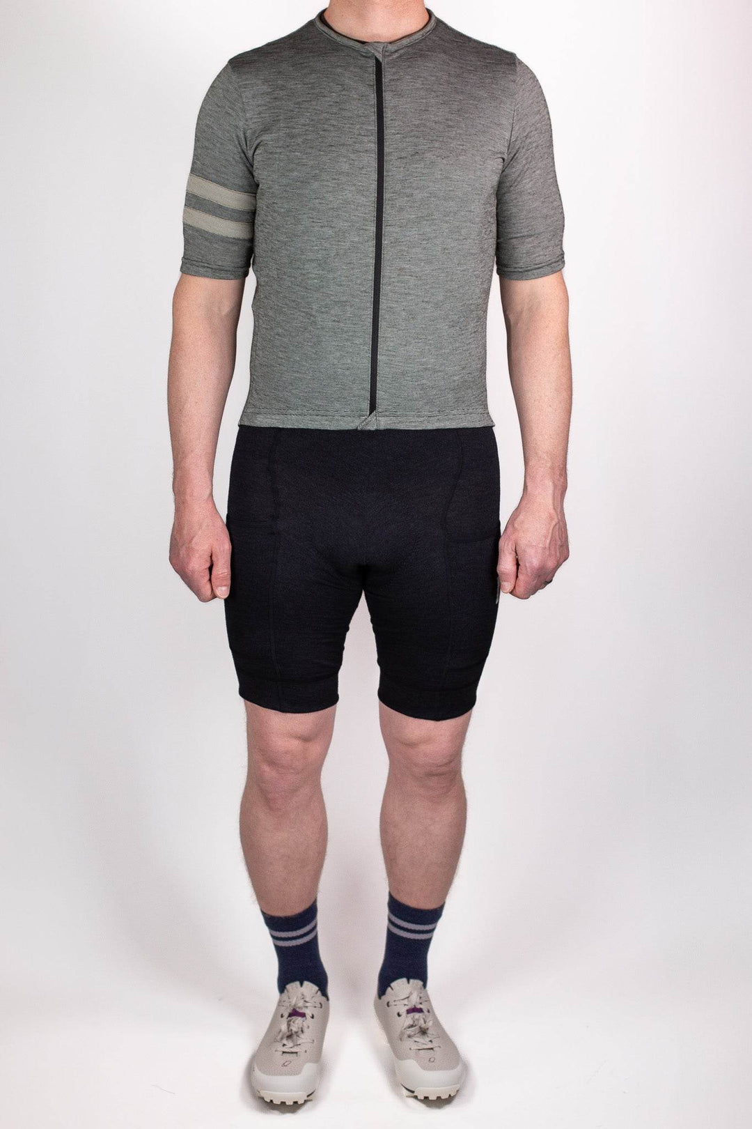 The Merino Wool Cargo Bib Shorts - Black - Pinebury