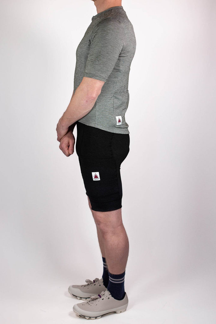 The Merino Wool Cargo Bib Shorts - Black - Pinebury