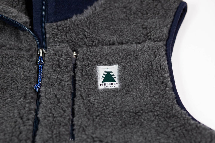 The Merino Wool Lodge Vest - Charcoal - Pinebury